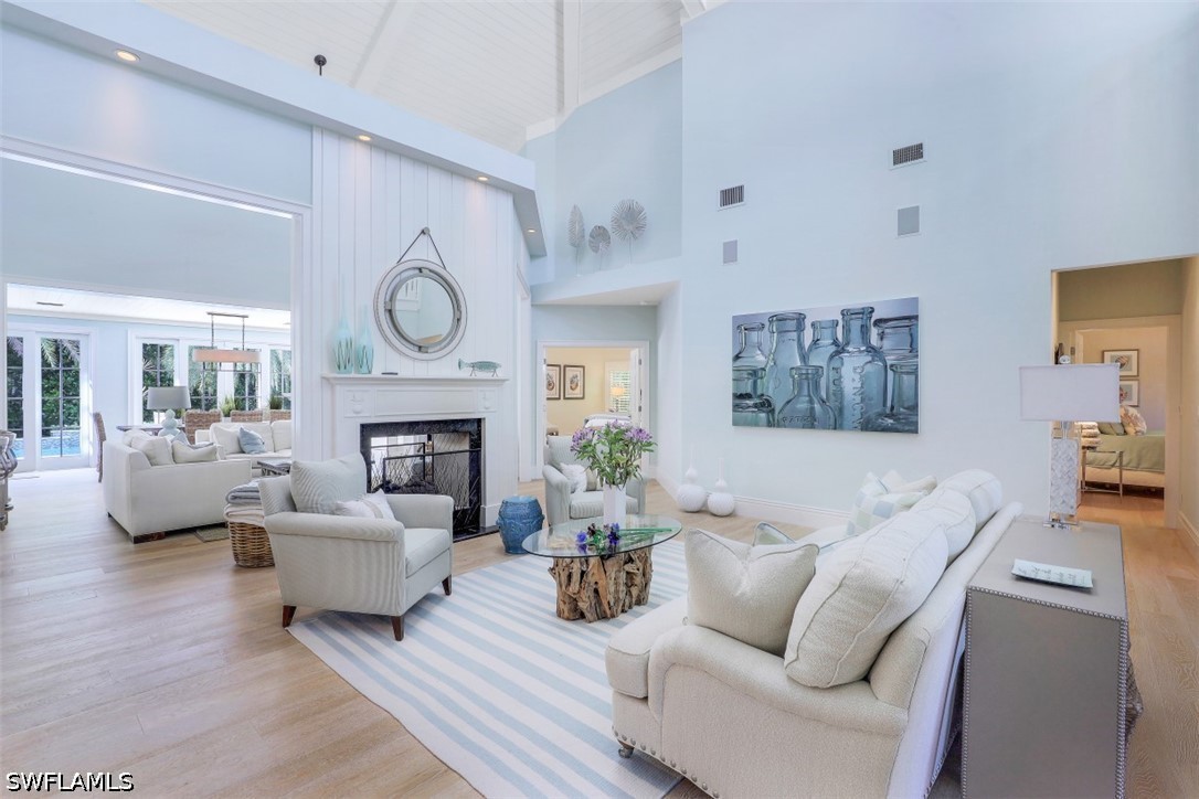 5 Bed Pool Home for Sale in Olde Naples, photo 10