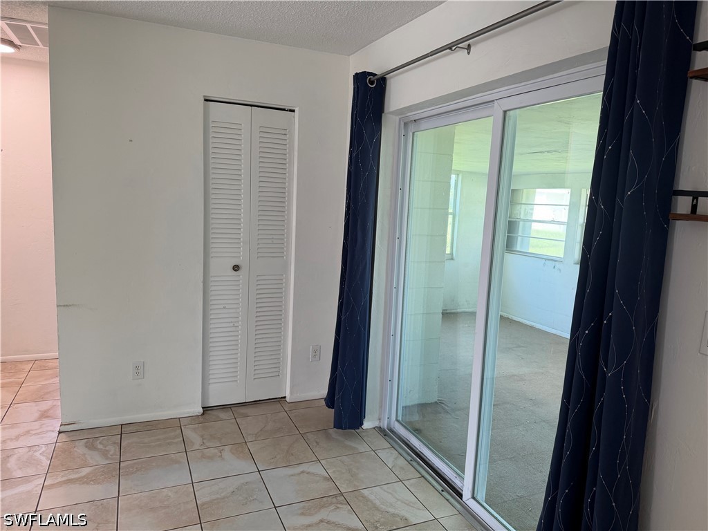 1 Bed SingleFamilyResidence for Sale in Lehigh Acres, photo 10