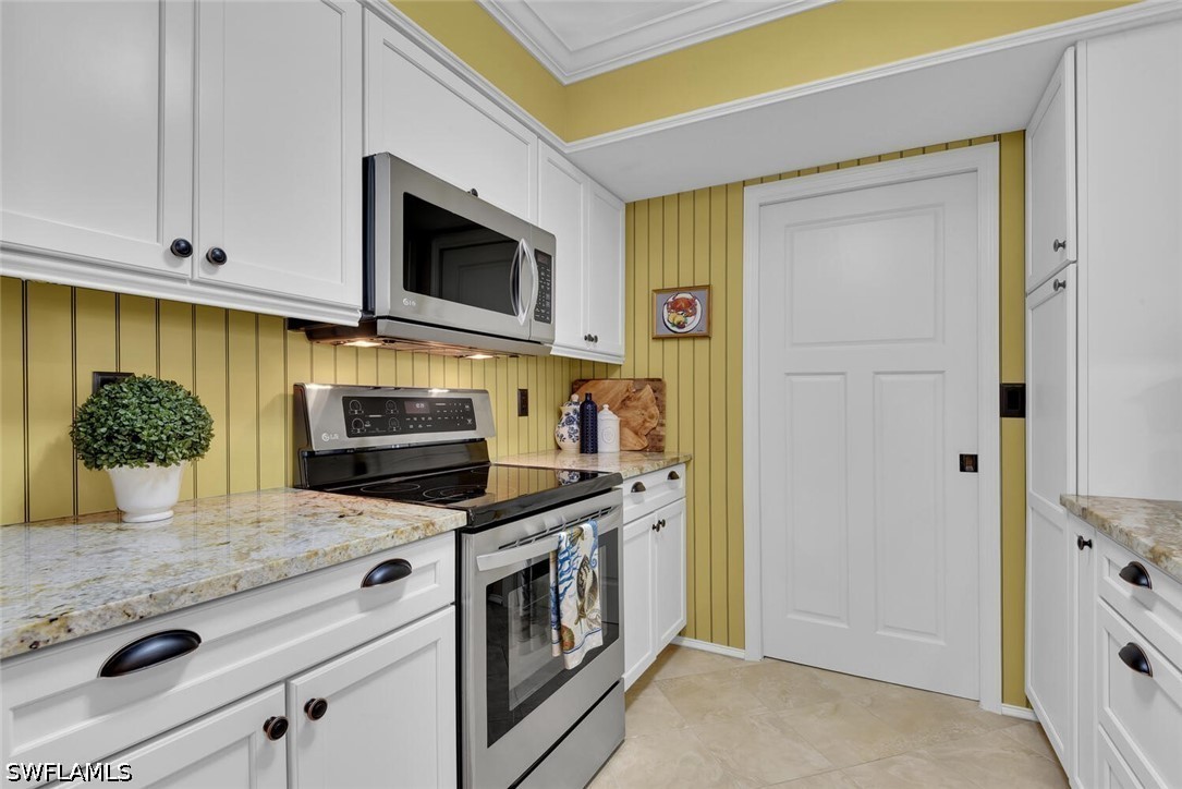 3 Bed Waterfront Home for Sale in Naples, photo 10