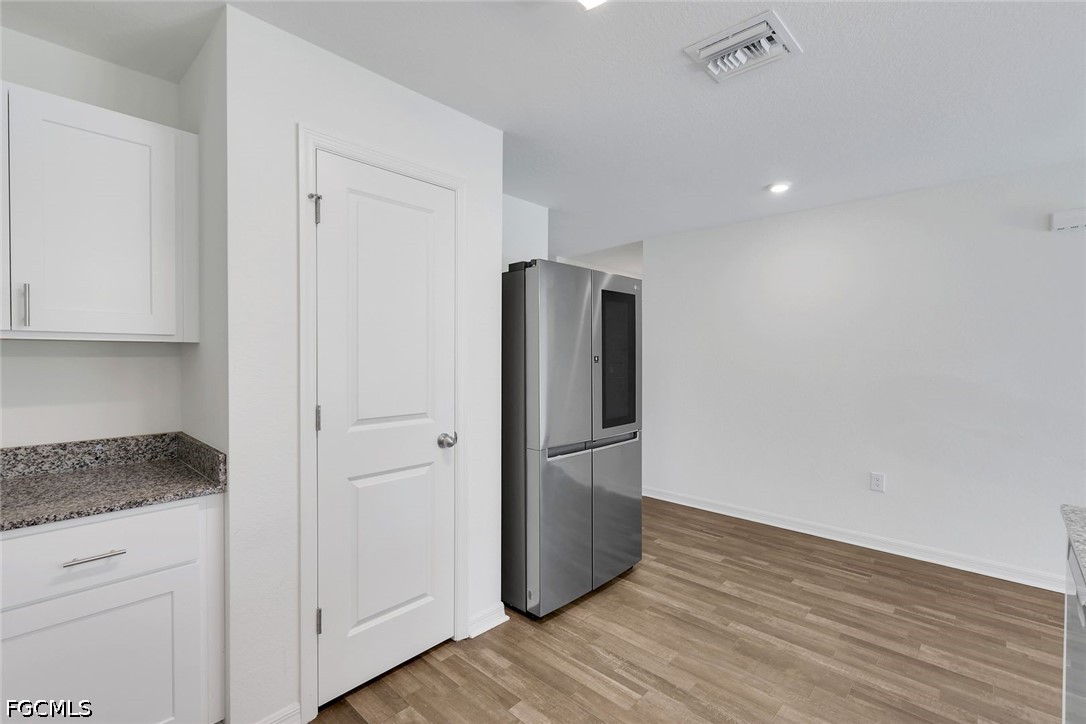 4 Bed SingleFamilyResidence for Sale in Cape Coral, photo 10