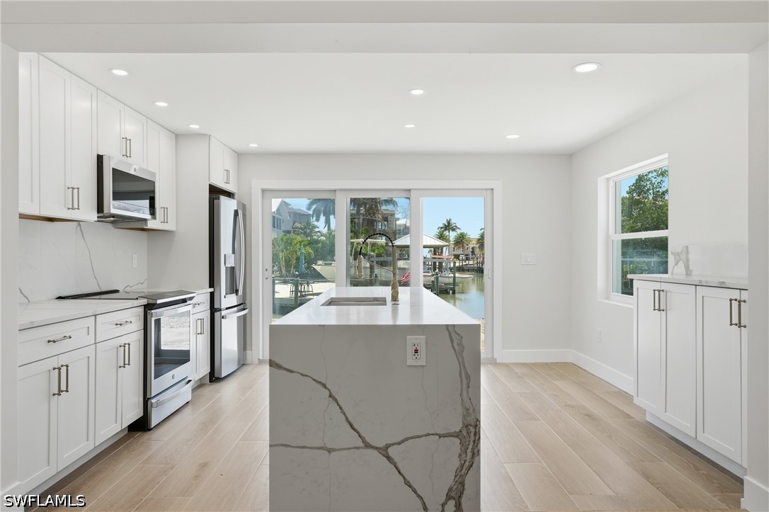 3 Bed Waterfront Home for Sale in Laguna Shores, photo 10