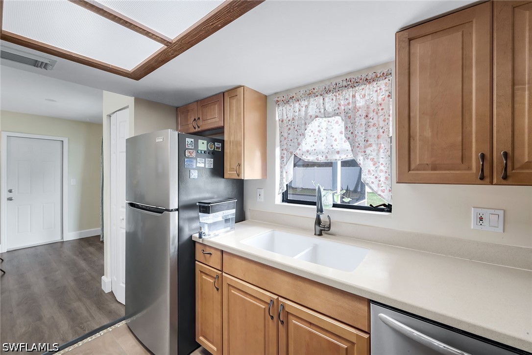 3 Bed SingleFamilyResidence for Sale in Bonita Springs, photo 10