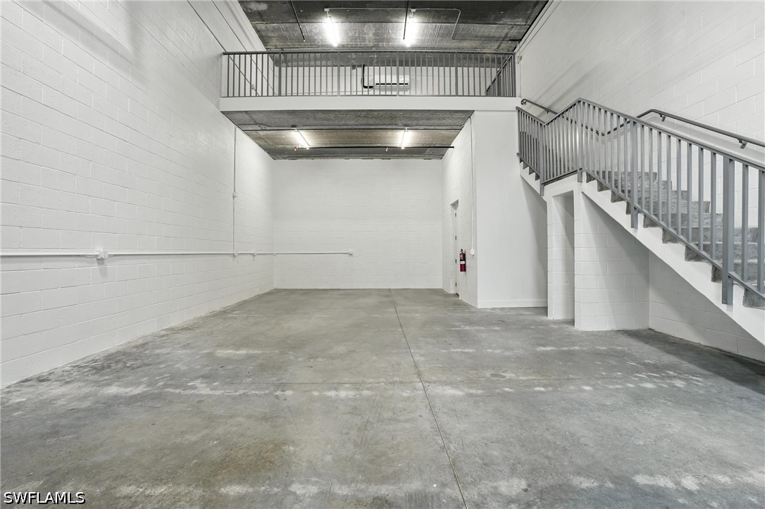 Office for Sale in Fort Myers, photo 10