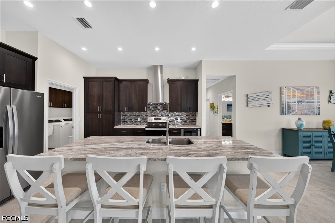 3 Bed Pool Home for Sale in Cape Coral, photo 10