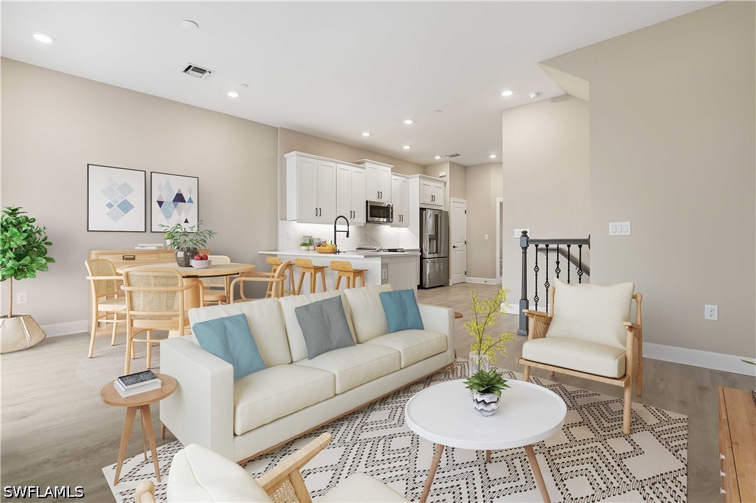 4 Bed Condominium for Sale in Seahaven, photo 10