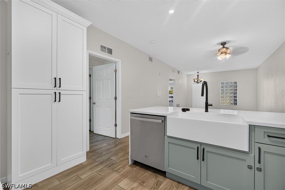 2 Bed Condominium for Sale in Fort Myers, photo 10