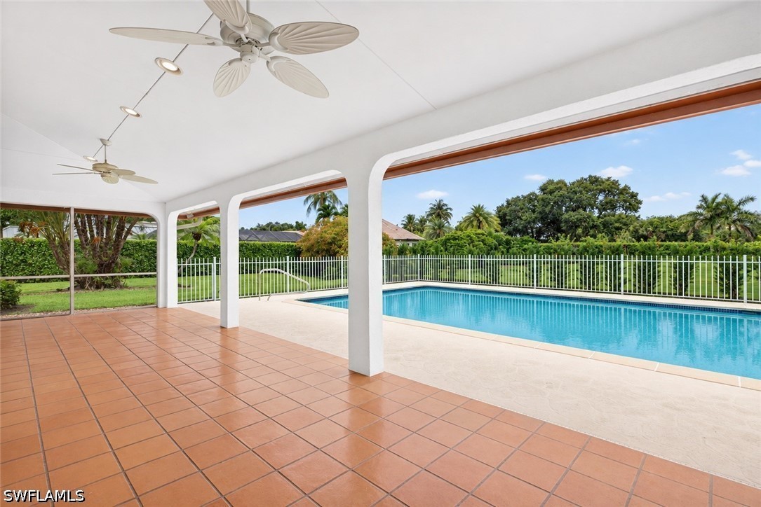 3 Bed Pool Home for Sale in Naples, photo 10