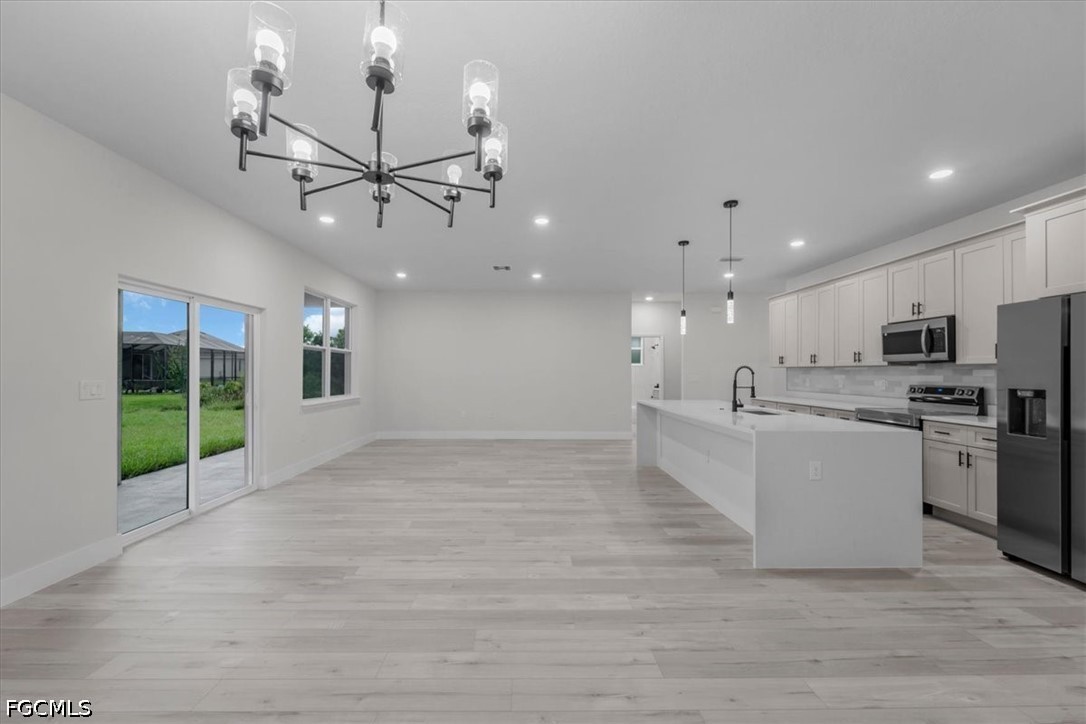 4 Bed SingleFamilyResidence for Sale in Sun N Lakes, photo 10