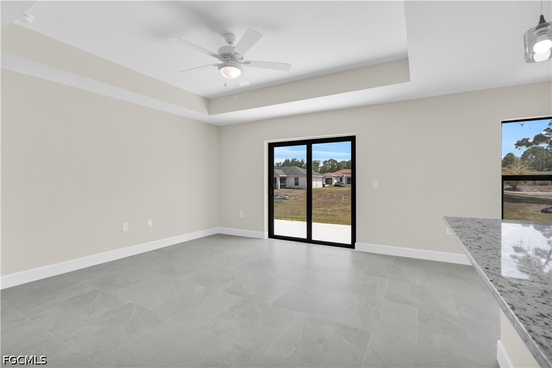 3 Bed SingleFamilyResidence for Sale in Lehigh Estates, photo 10