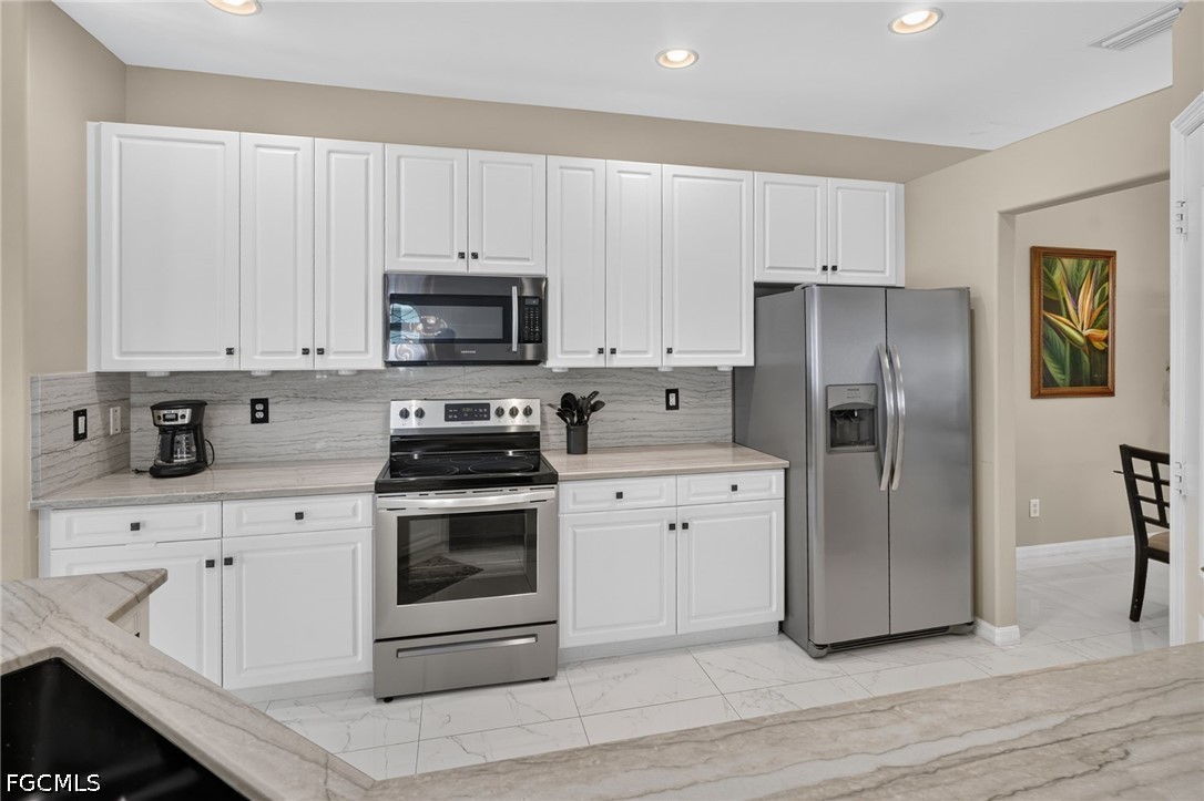 3 Bed Pool Home for Sale in North Fort Myers, photo 10