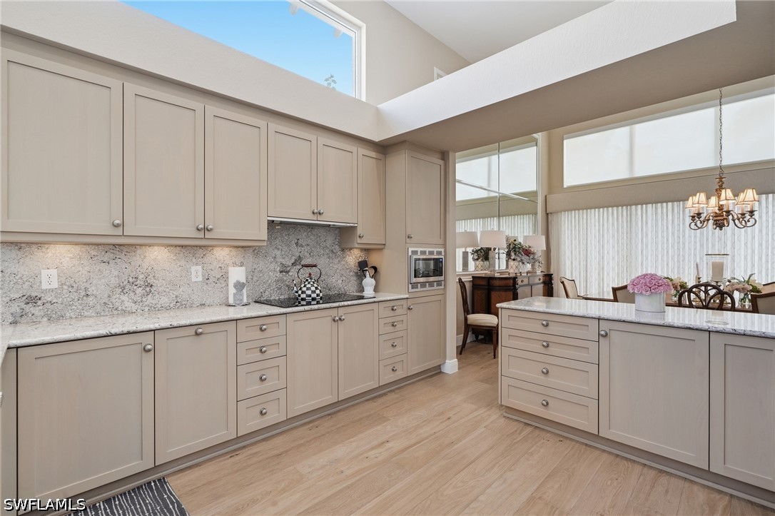 3 Bed Pool Home for Sale in Naples, photo 10