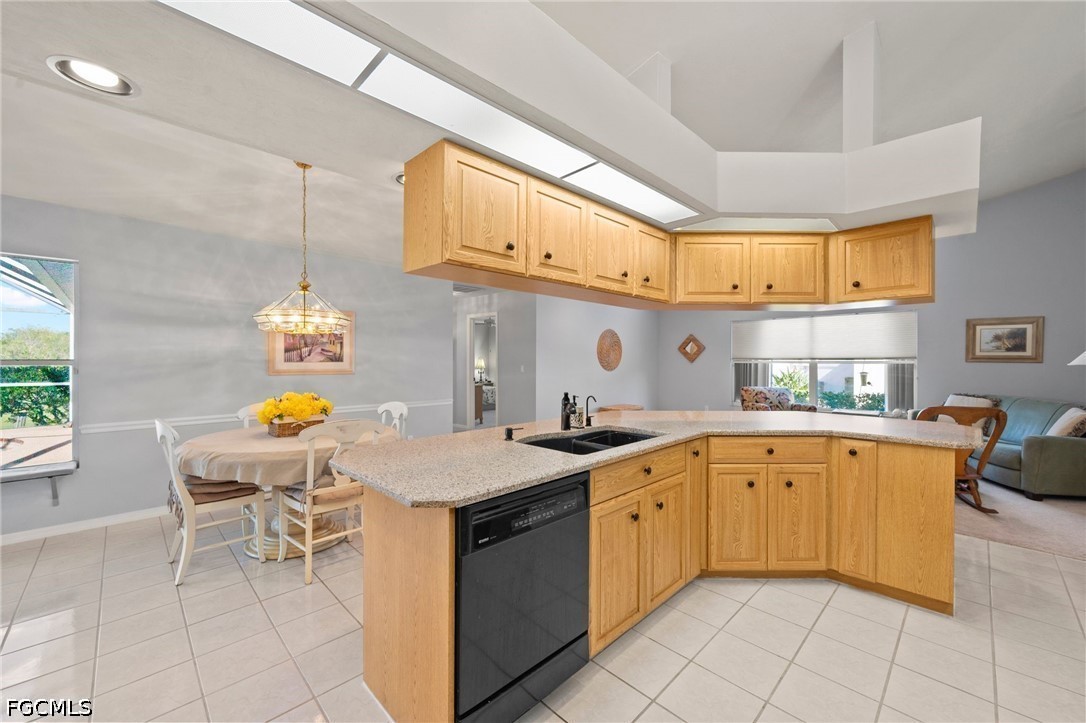 4 Bed Pool Home for Sale in Eagle Ridge, photo 10