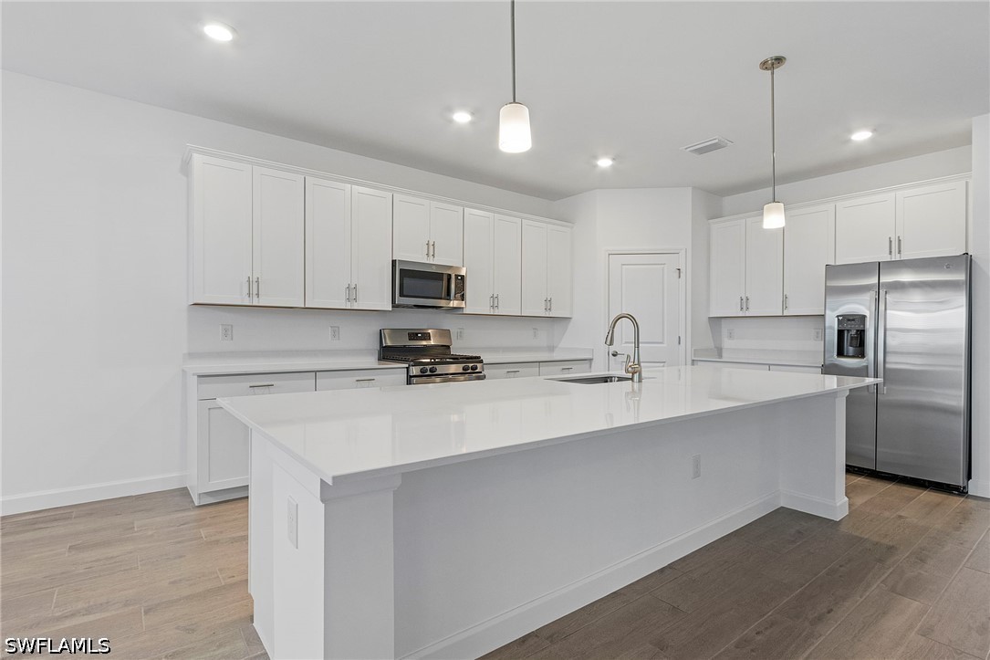 3 Bed Pool Home for Sale in Verdana Village, photo 10