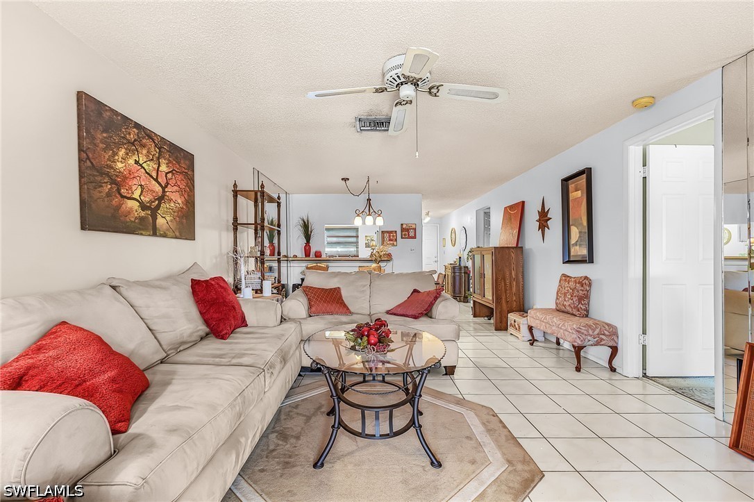 2 Bed Condominium for Sale in Naples, photo 10