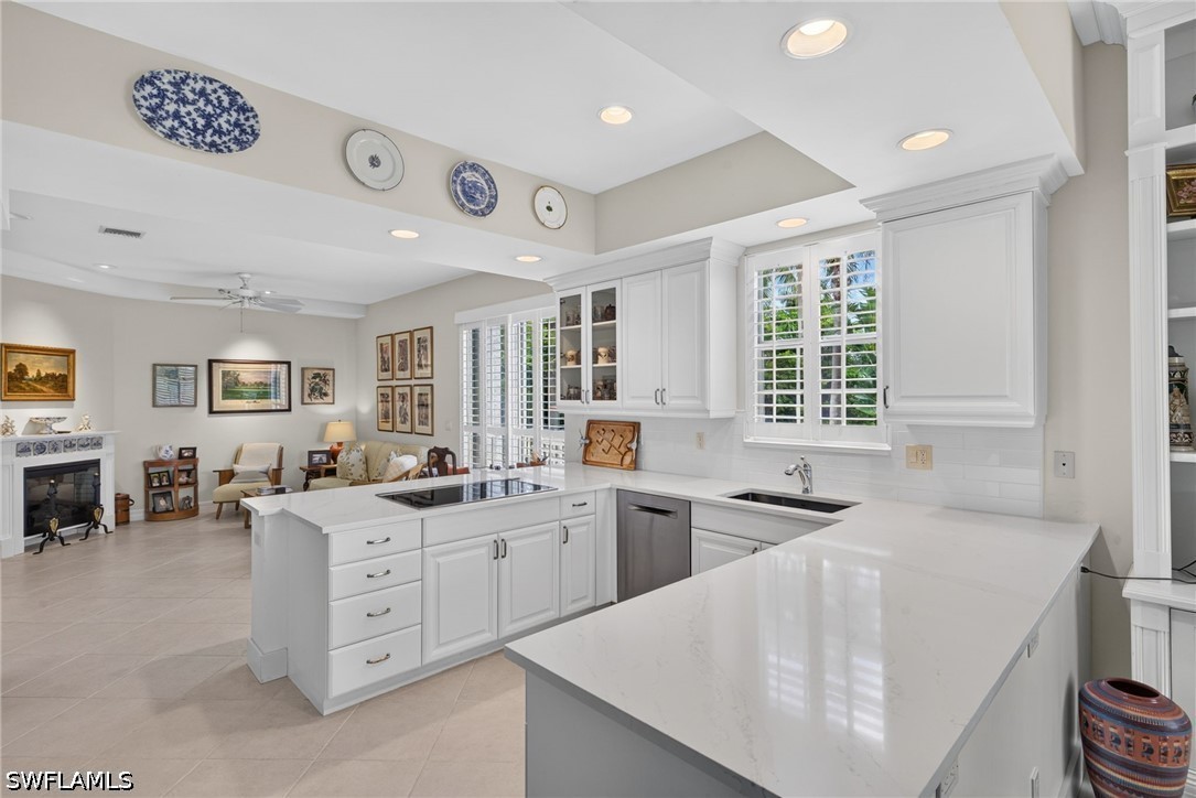3 Bed Waterfront Home for Sale in Naples, photo 10