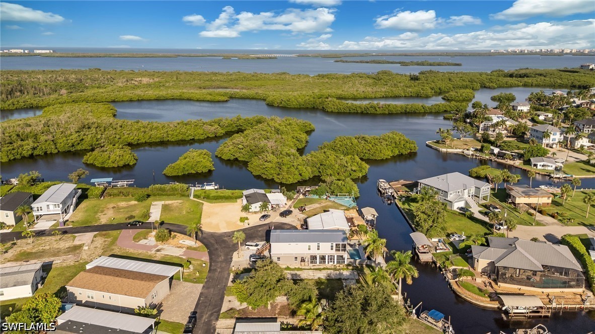 Waterfront Home for Sale in Bonita Springs, photo 10