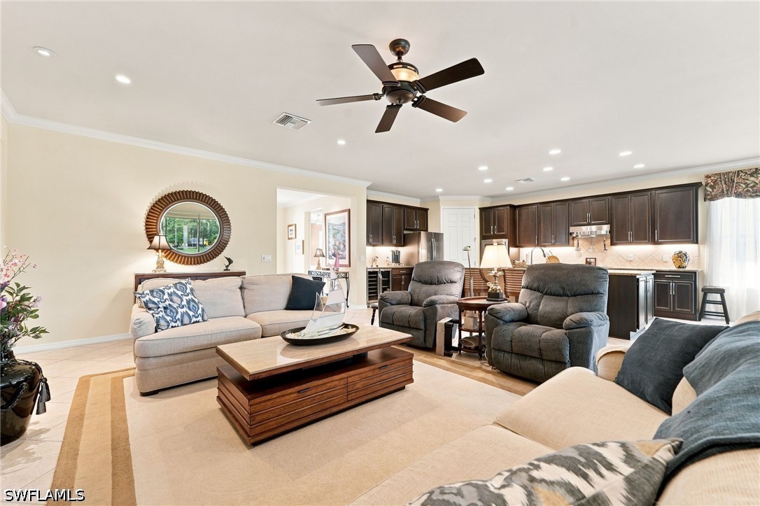 3 Bed Waterfront Home for Sale in Verona Walk, photo 10