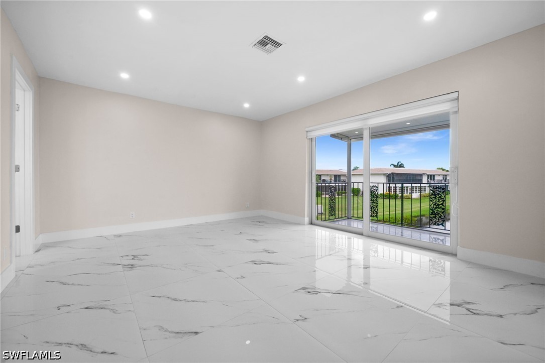 2 Bed Waterfront Home for Sale in Naples, photo 10