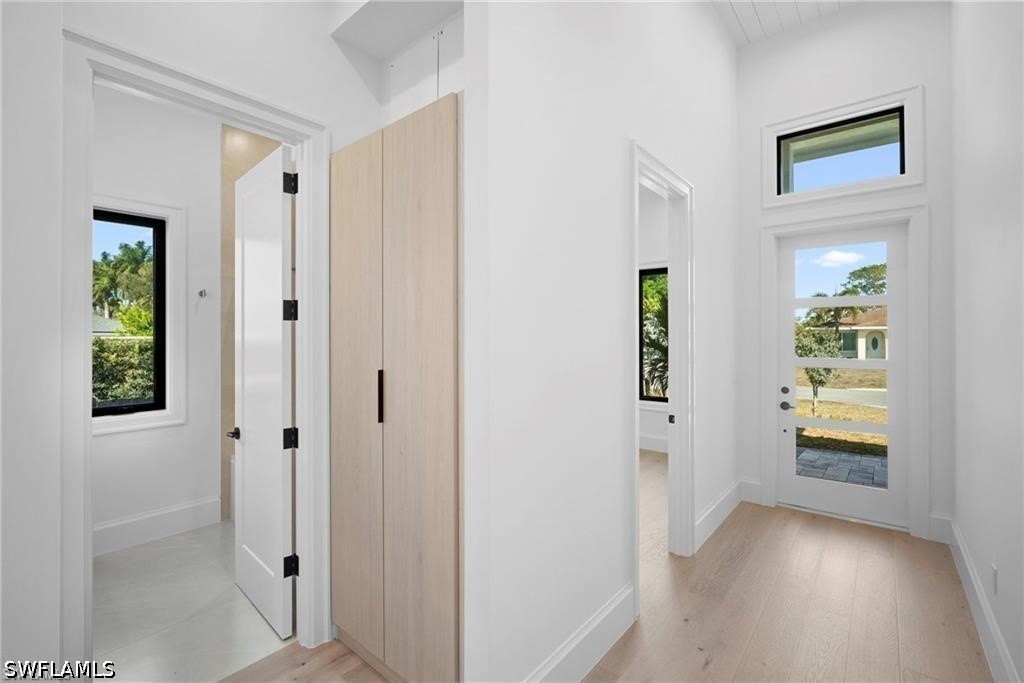 4 Bed Pool Home for Sale in Naples Park, photo 10