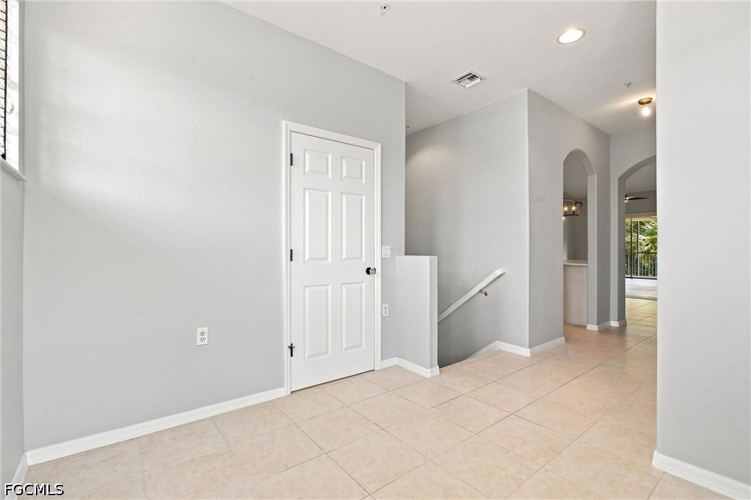 2 Bed Condominium for Sale in Calusa Palms, photo 10