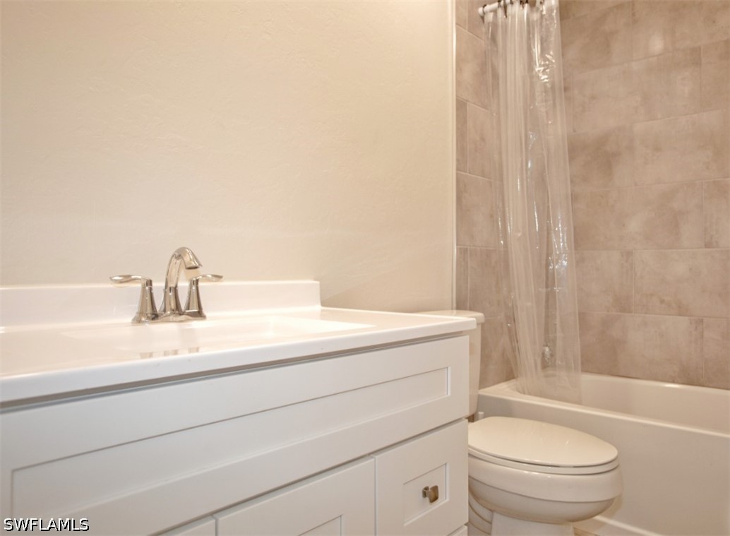 3 Bed Pool Home for Sale in Quail Hollow, photo 10