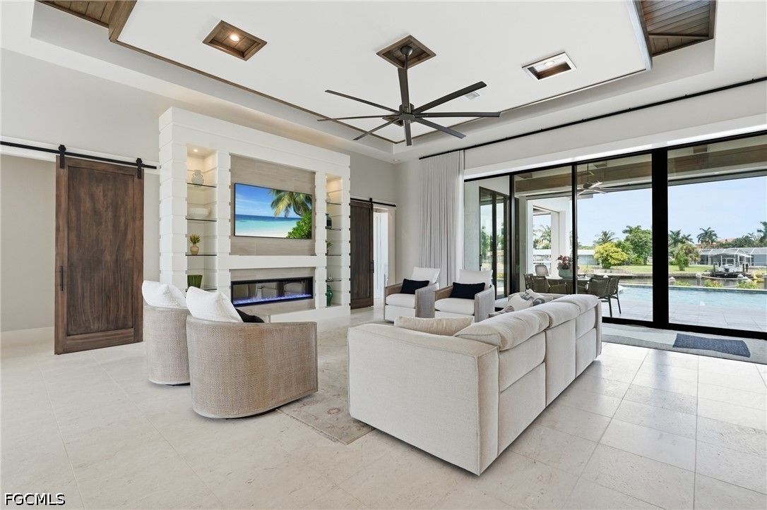 3 Bed Pool Home for Sale in Cape Coral, photo 10
