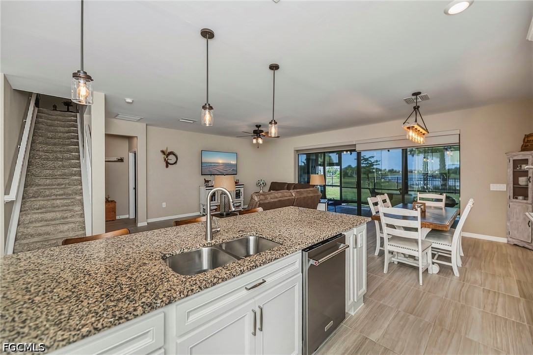 5 Bed Waterfront Home for Sale in Alva, photo 10