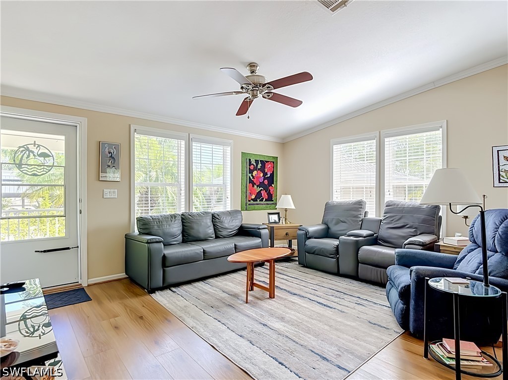 2 Bed ManufacturedHome for Sale in Fort Myers, photo 10