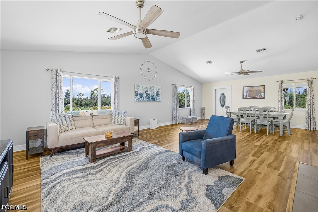 3 Bed Waterfront Home for Sale in Gulf Shores Estates, photo 10