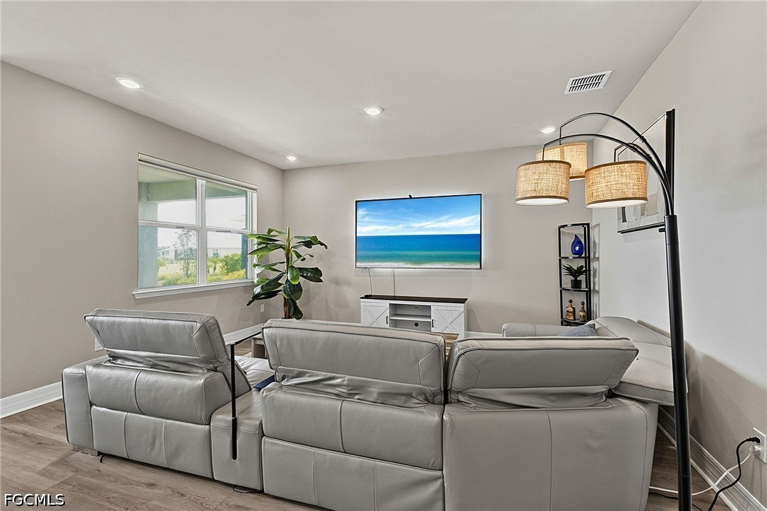 3 Bed Waterfront Home for Sale in Punta Gorda, photo 10