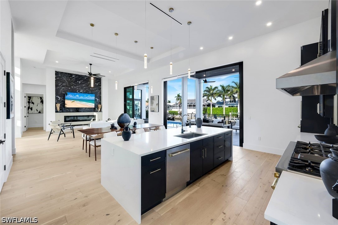 5 Bed Pool Home for Sale in Marco Island, photo 10