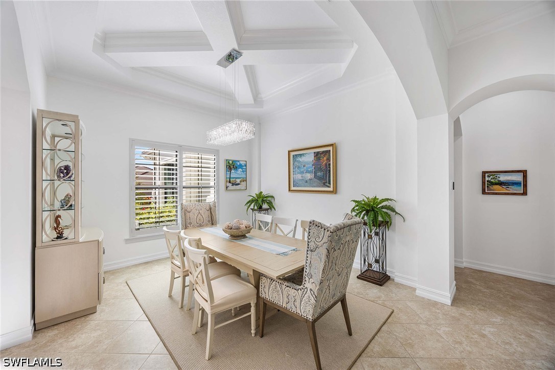 3 Bed Pool Home for Sale in Castlewood, photo 10