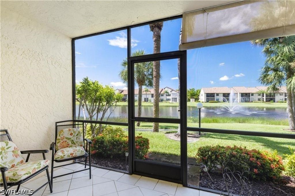 2 Bed Waterfront Home for Sale in Fort Myers, photo 10