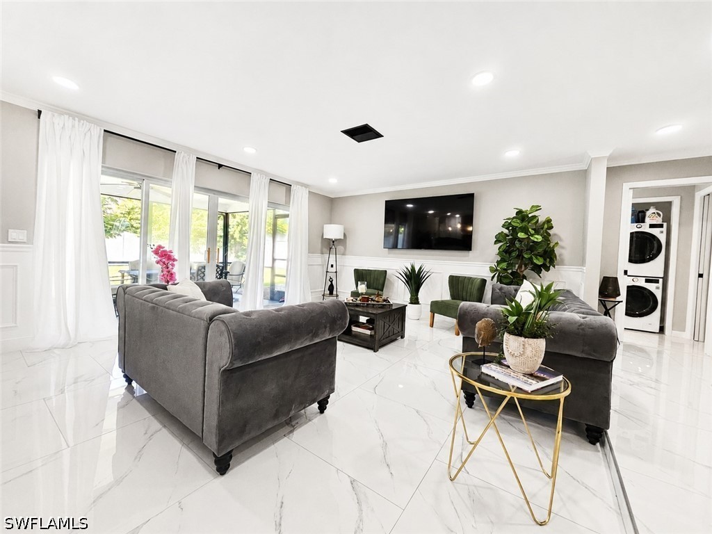 3 Bed SingleFamilyResidence for Sale in Cape Coral, photo 10