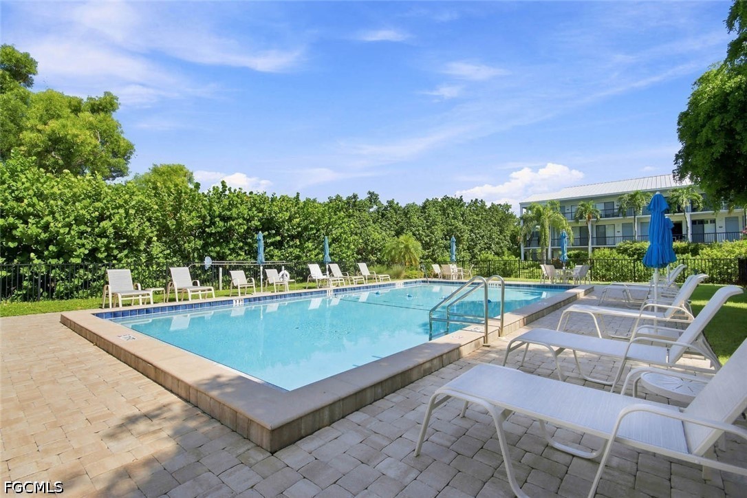 2 Bed Condominium for Sale in Tennisplace, photo 10