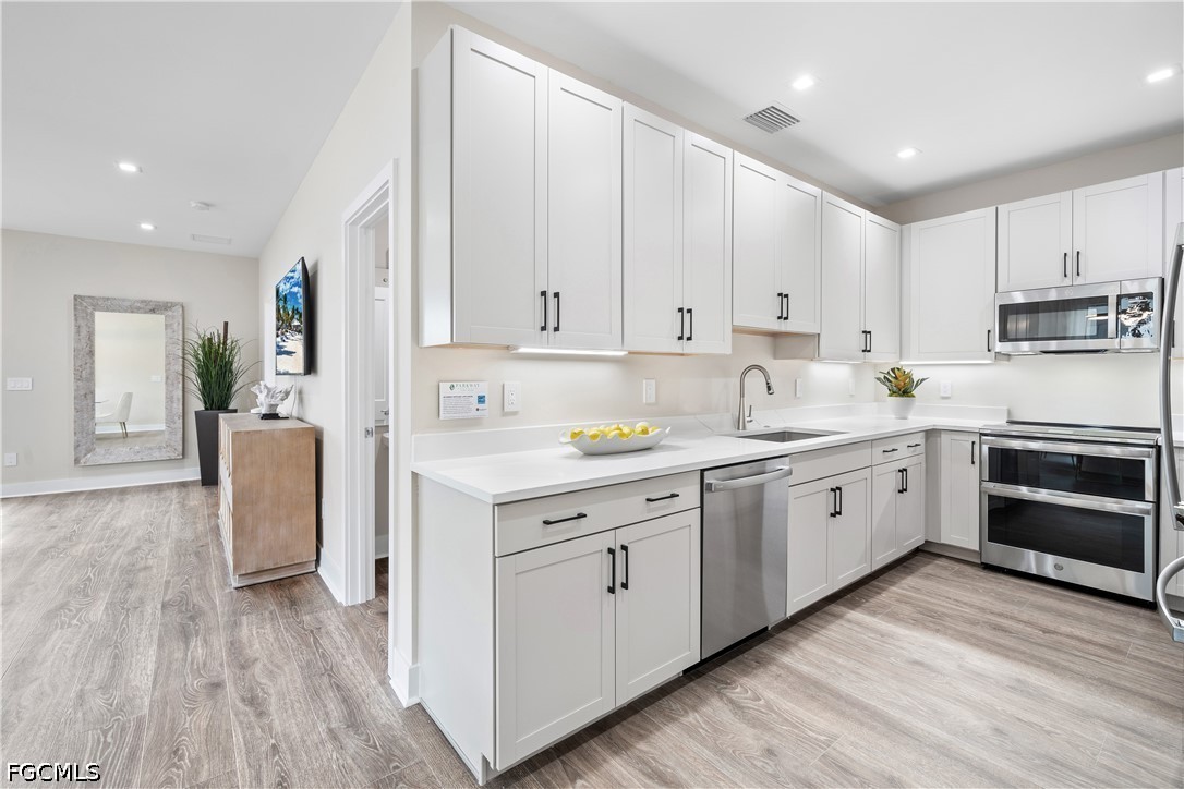 3 Bed Attached for Sale in Parkway Preserve, photo 10