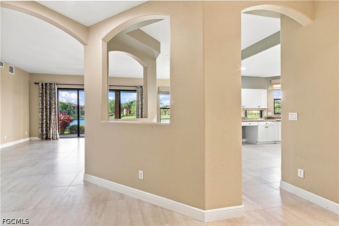 3 Bed Waterfront Home for Sale in Fort Myers, photo 10