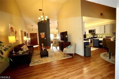 3 Bed SingleFamilyResidence for Sale in Casselberry, photo 10