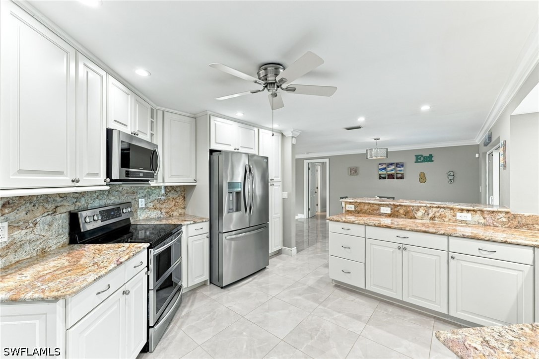3 Bed Pool Home for Sale in Naples, photo 10