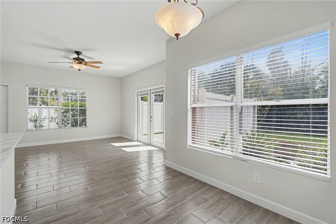 2 Bed Waterfront Home for Sale in Fort Myers, photo 10