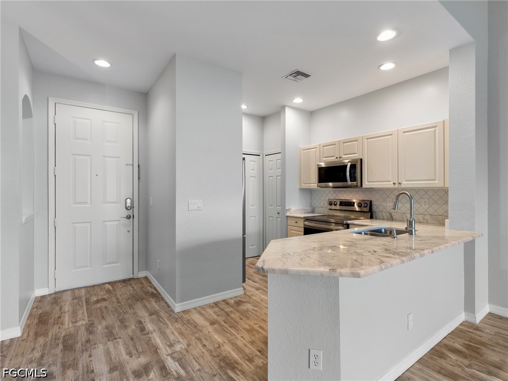 3 Bed Condominium for Sale in Province Park, photo 10