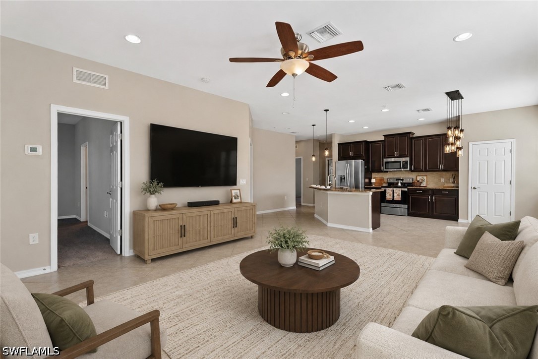3 Bed Condominium for Sale in Fort Myers, photo 10
