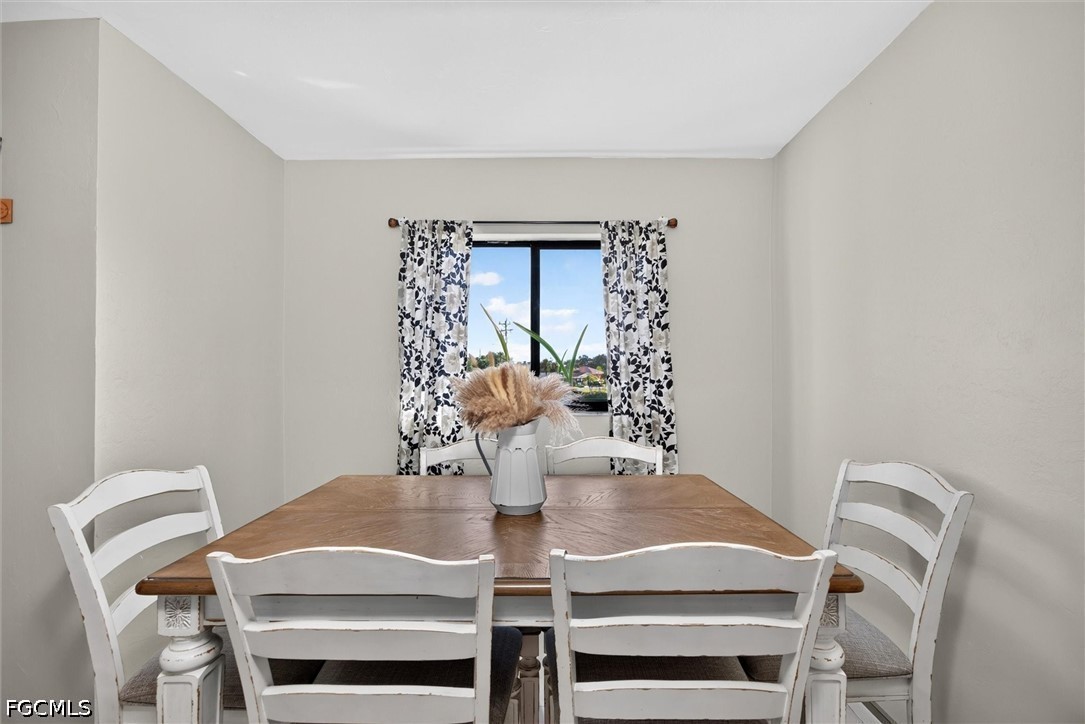 2 Bed Condominium for Sale in Lehigh Acres, photo 10