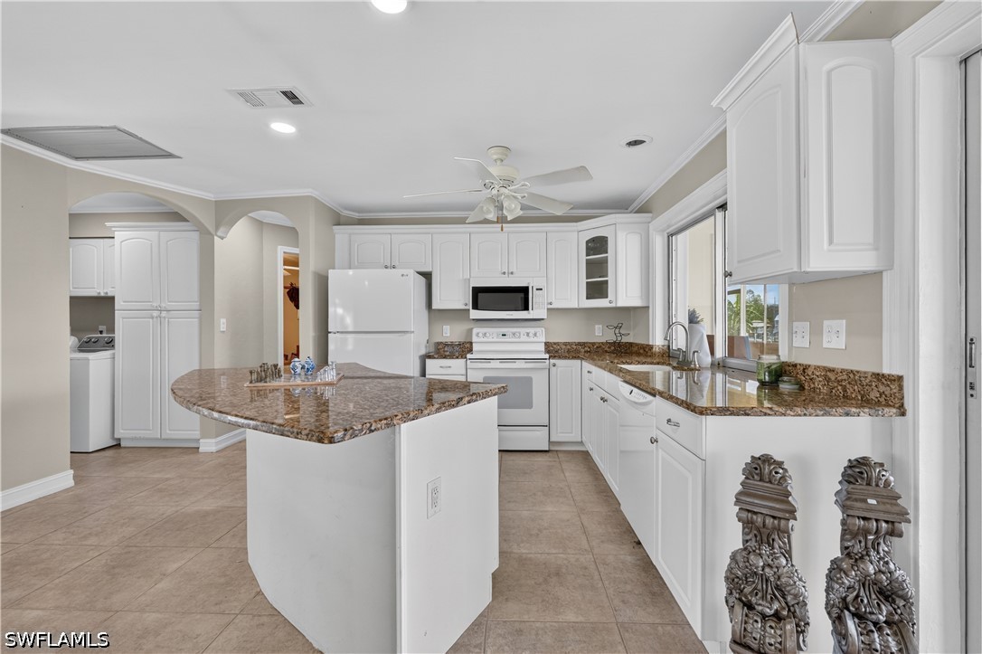 3 Bed Waterfront Home for Sale in Fort Myers, photo 10