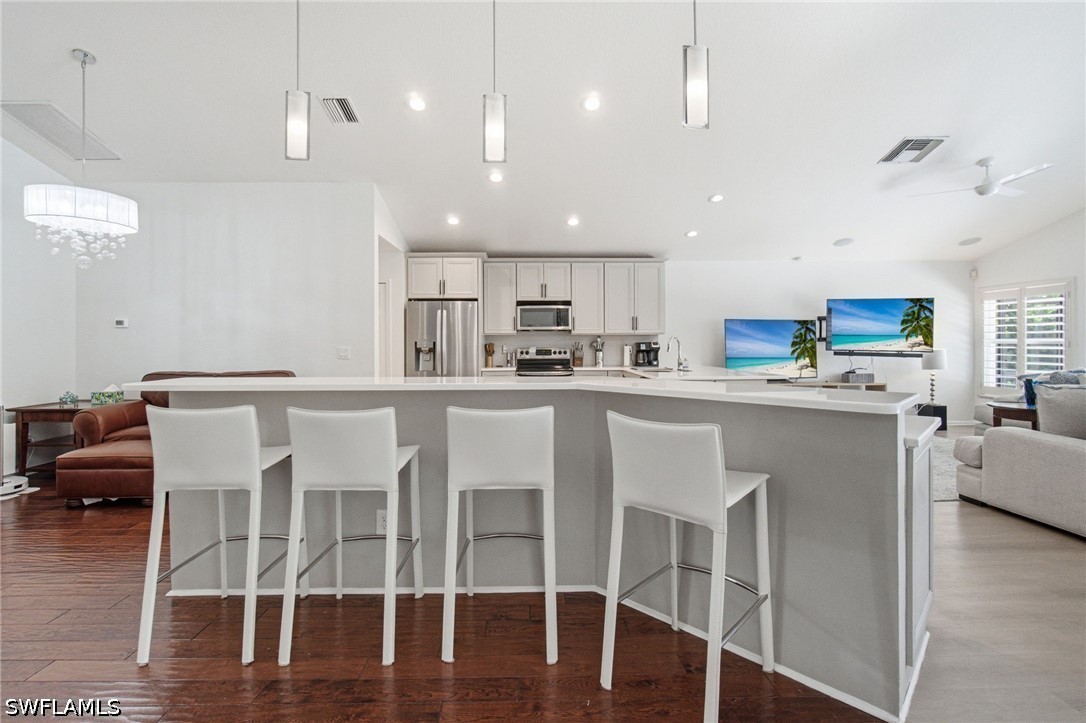 4 Bed SingleFamilyResidence for Sale in Naples, photo 10