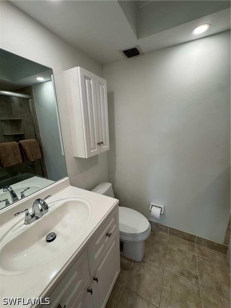2 Bed Condominium for Sale in Naples, photo 10