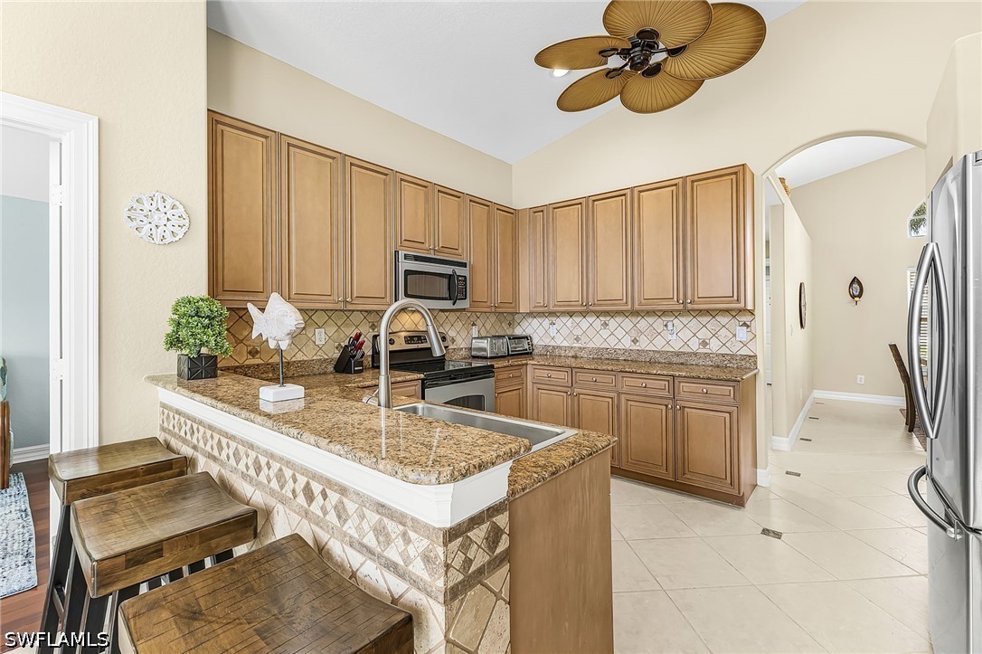 3 Bed Waterfront Home for Sale in Naples, photo 10