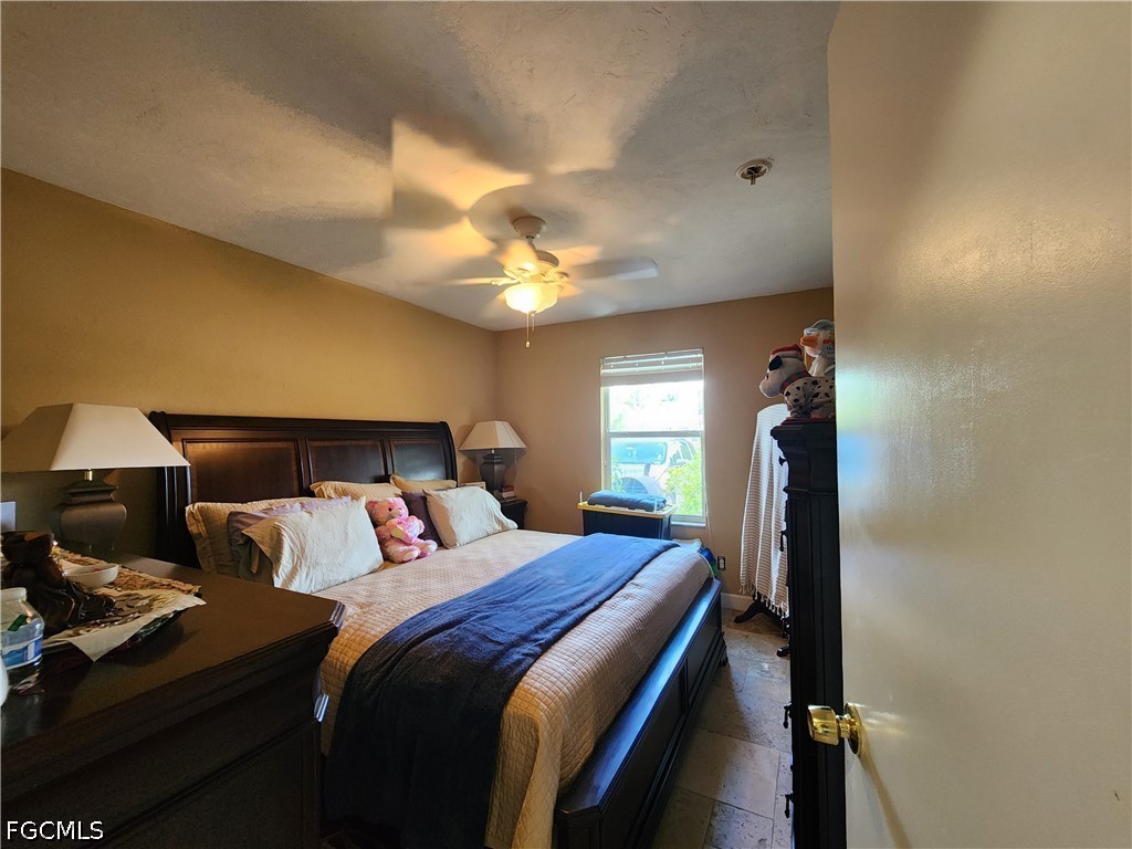 3 Bed SingleFamilyResidence for Sale in Naples, photo 10