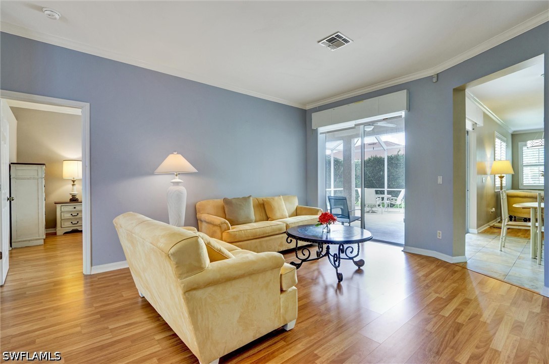 3 Bed SingleFamilyResidence for Sale in Colony Lakes, photo 10
