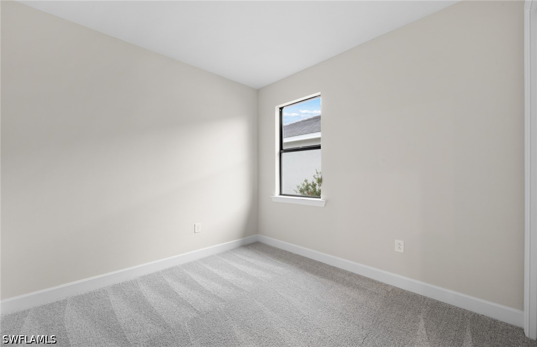 3 Bed Waterfront Home for Sale in Country Club, photo 10